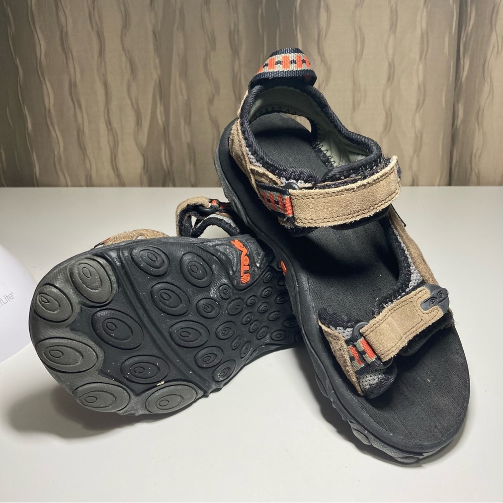 Teva Boy’s 3 Spoiler II Sport Sandals Trail Hiking Tan Black Adjustable Leather